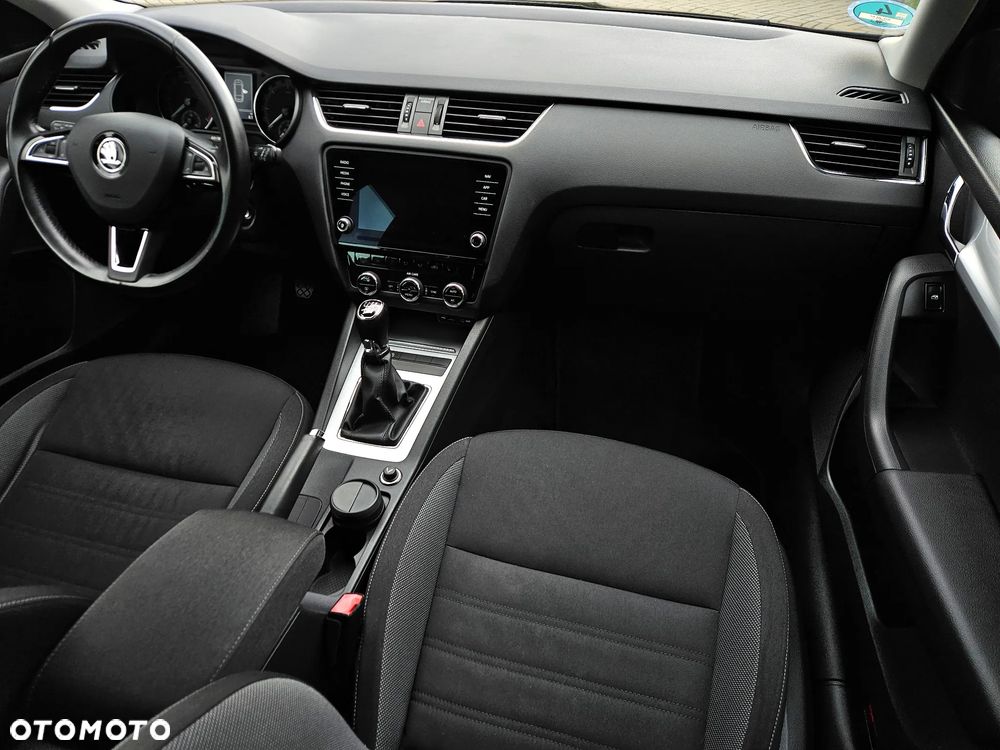 Skoda Octavia 2.0 TDI Green tec Elegance - 20