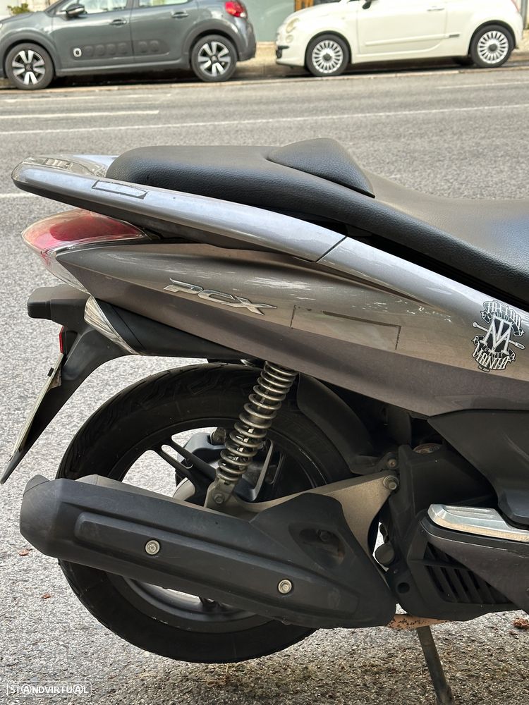 Honda PCX125 - 13