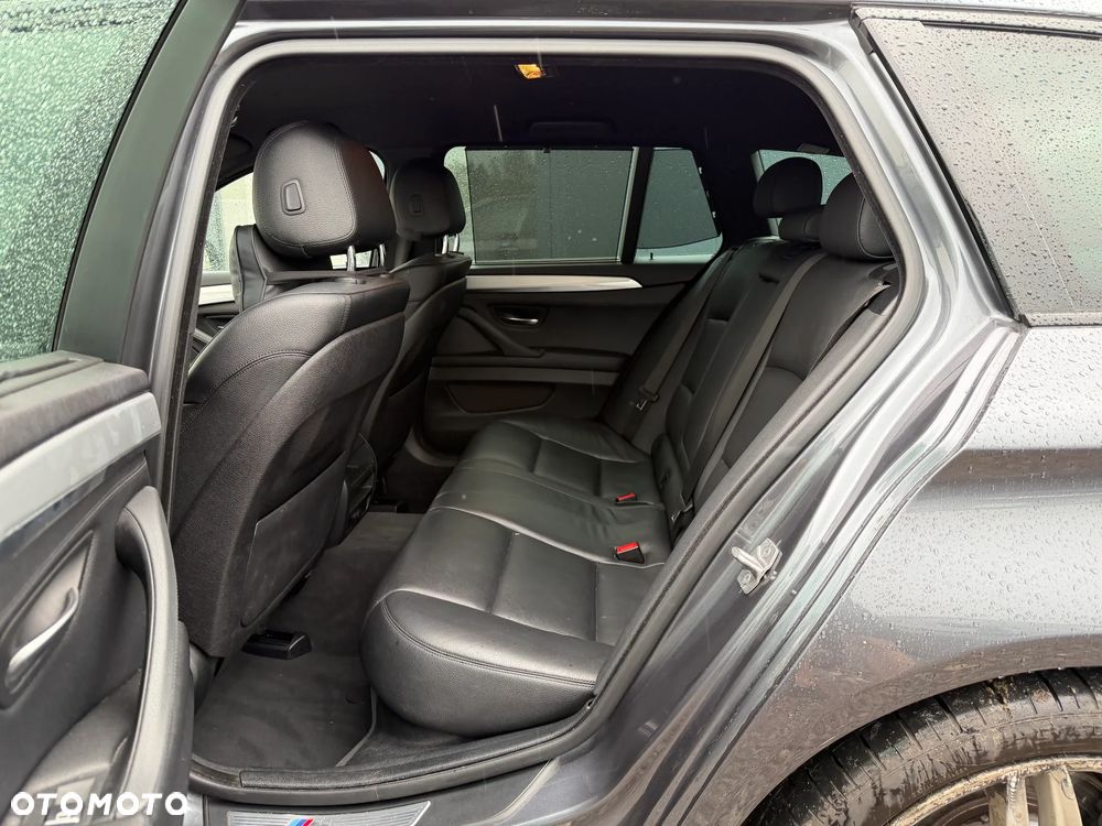 BMW Seria 5 - 25