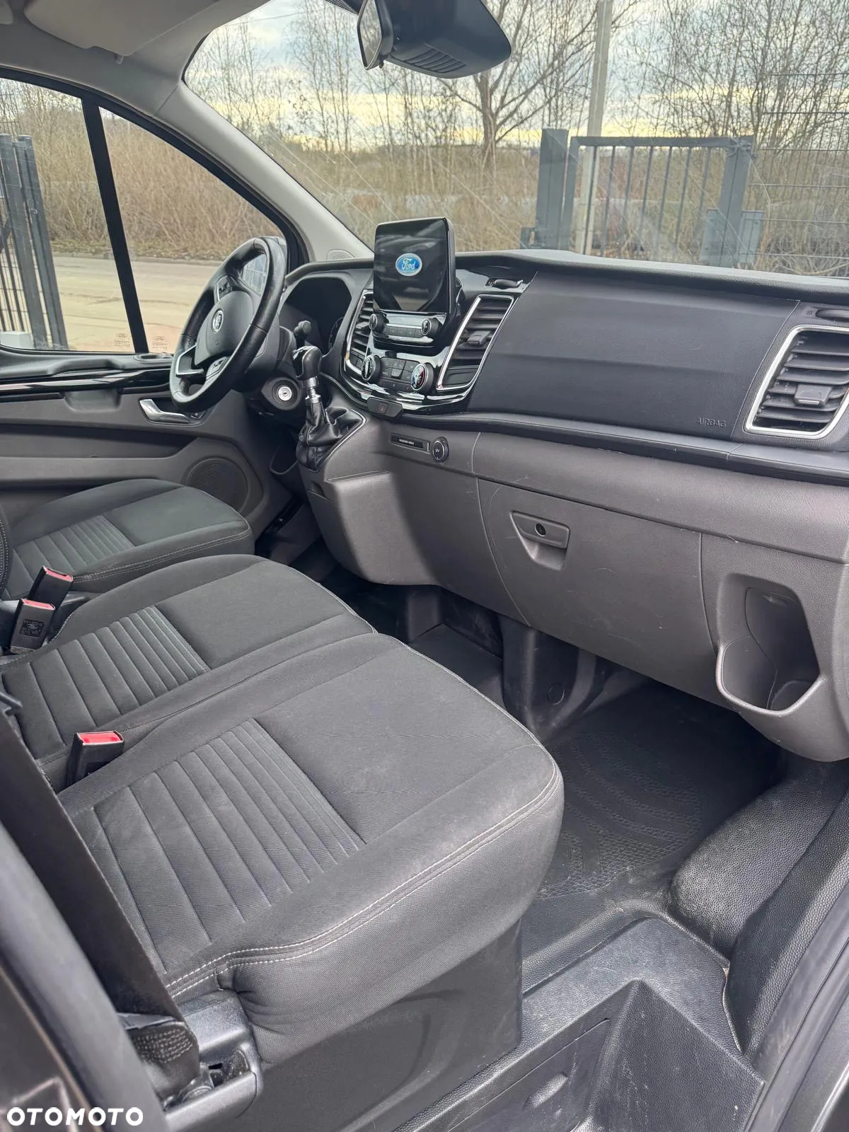 Ford TRANSIT CUSTOM - 6