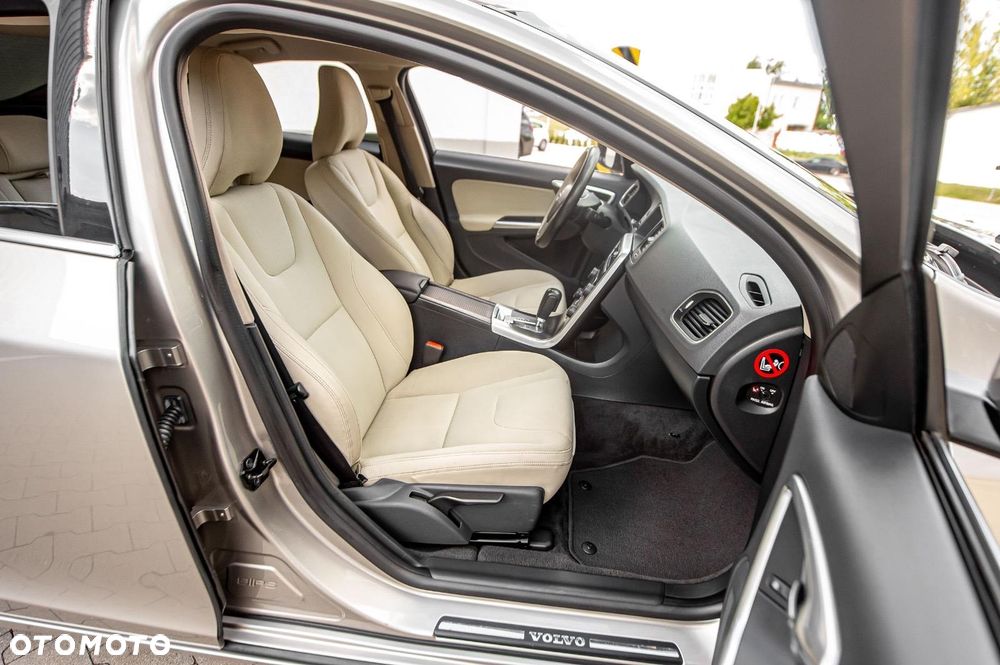Volvo S60 - 35