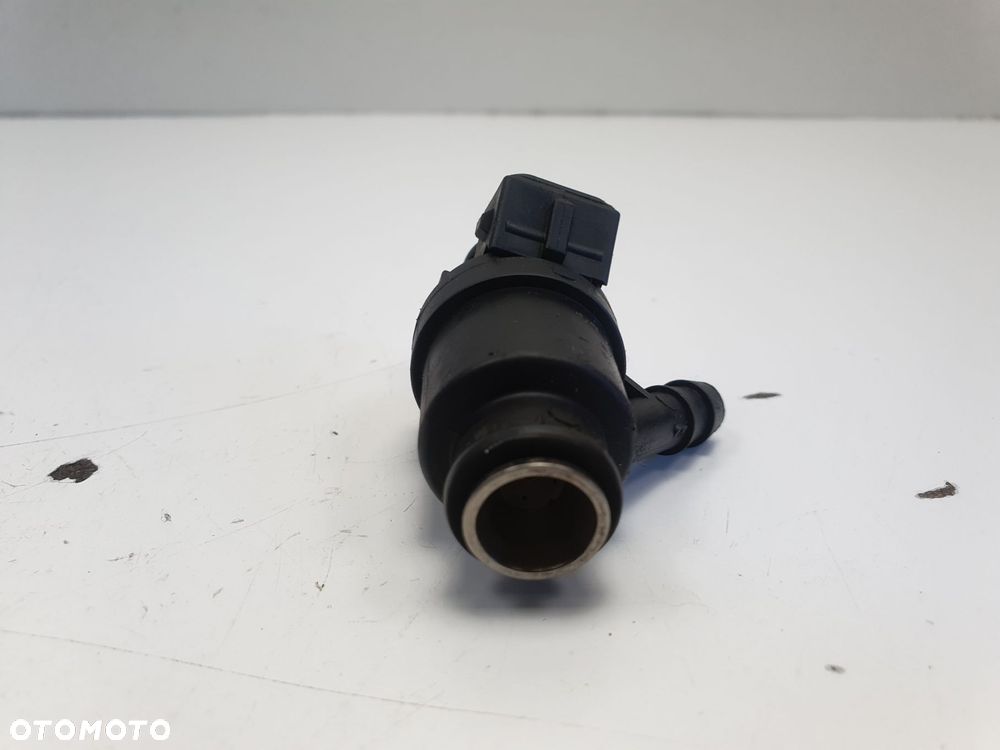 WTRYSKIWACZ BMW E46 1.8 1.9 M43 _ wtrysk D3768FA - 4