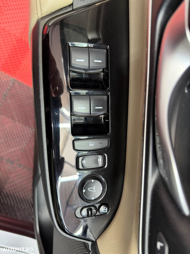 Honda CR-V 1.5 VTEC Turbo 4WD CVT Executive - 20