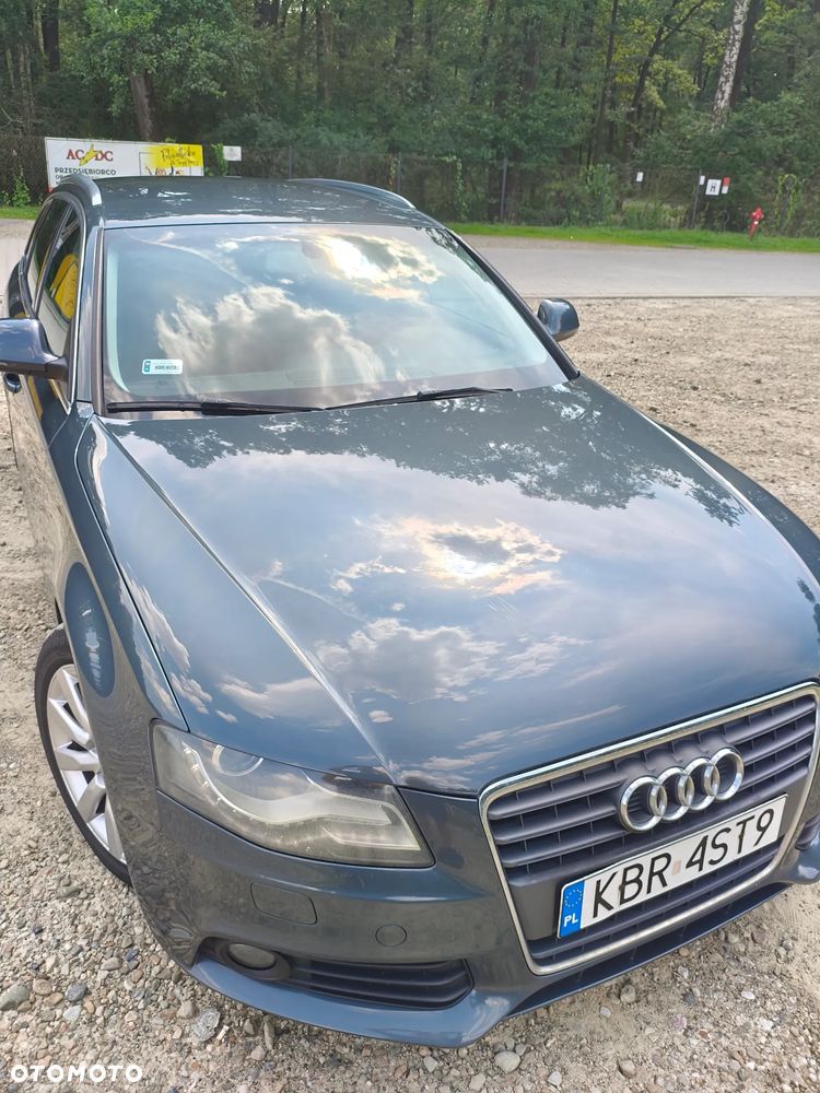 Audi A4 Avant 2.0 TDI - 12