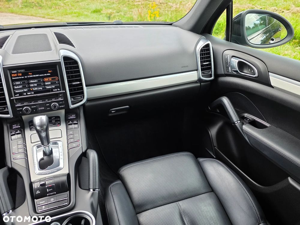 Porsche Cayenne Diesel Tiptronic S - 14