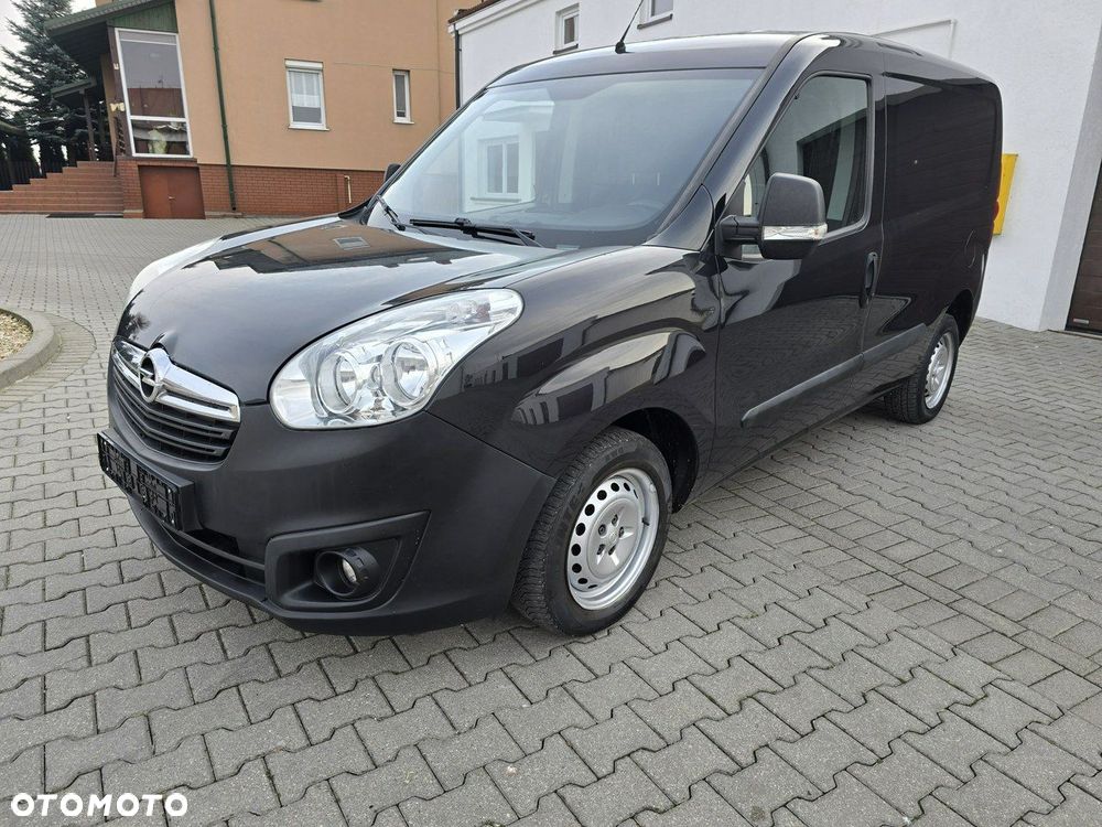 Opel Combo - 1