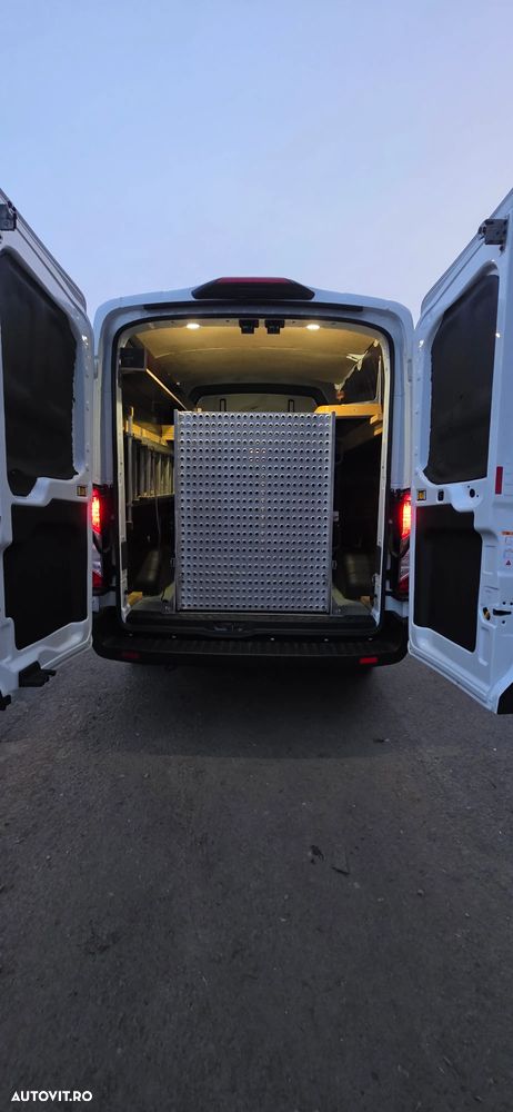 Ford Transit DCIV - 14