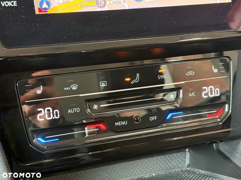 Volkswagen Passat - 27