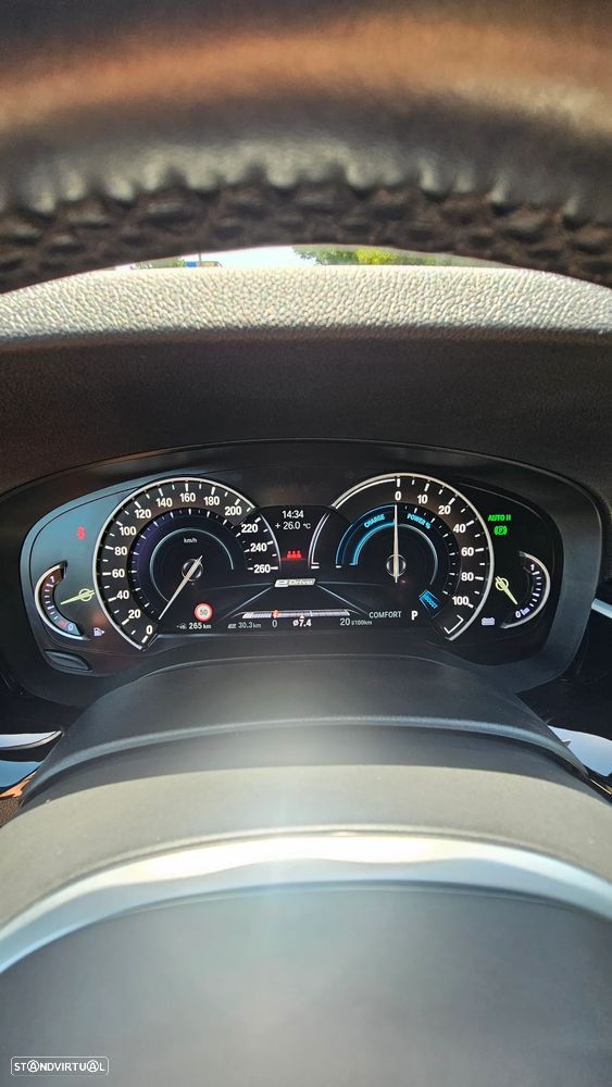 BMW 530 e iPerformance Pack M - 29