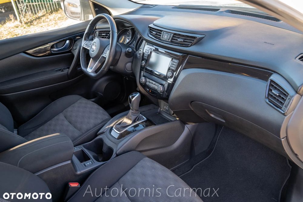 Nissan Qashqai - 14