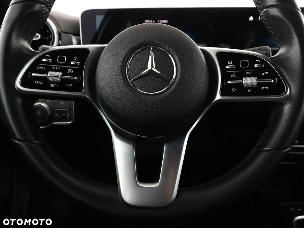 Mercedes-Benz Klasa A 200 7G-DCT - 22