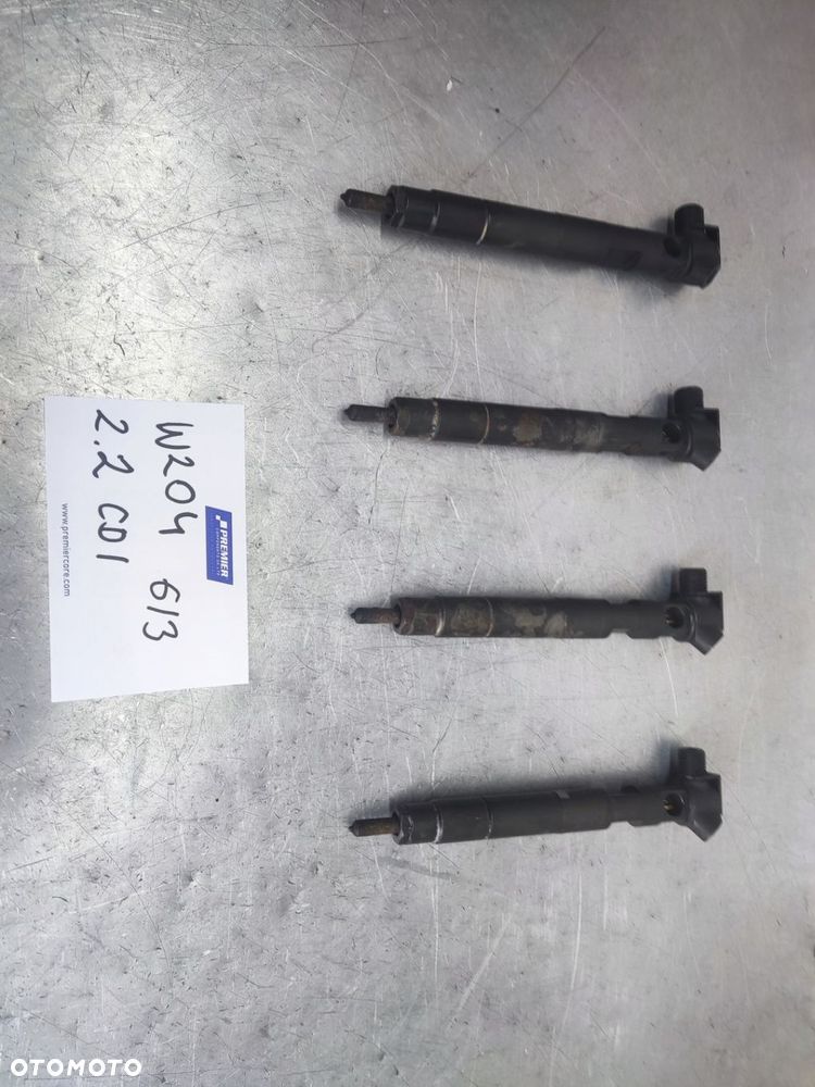 MERCEDES W204 OM651 2.2 CDI WTRYSKIWACZ A6510702887