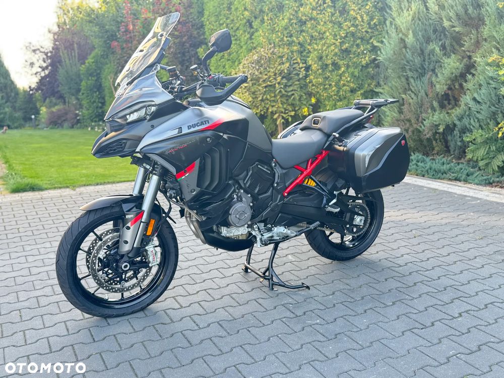 Ducati Multistrada - 11