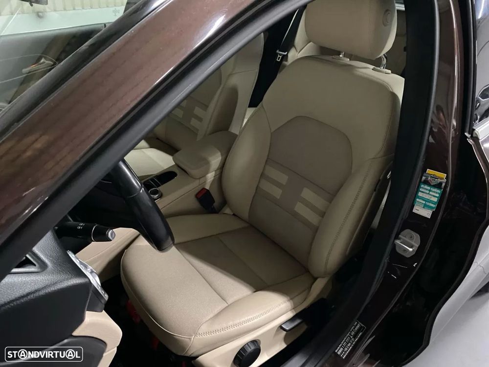 Mercedes-Benz GLA 180 (CDI) d Urban - 16