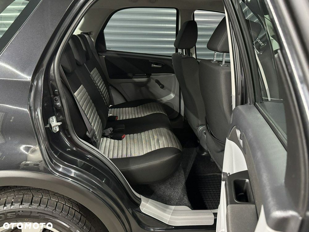 Suzuki SX4 - 16