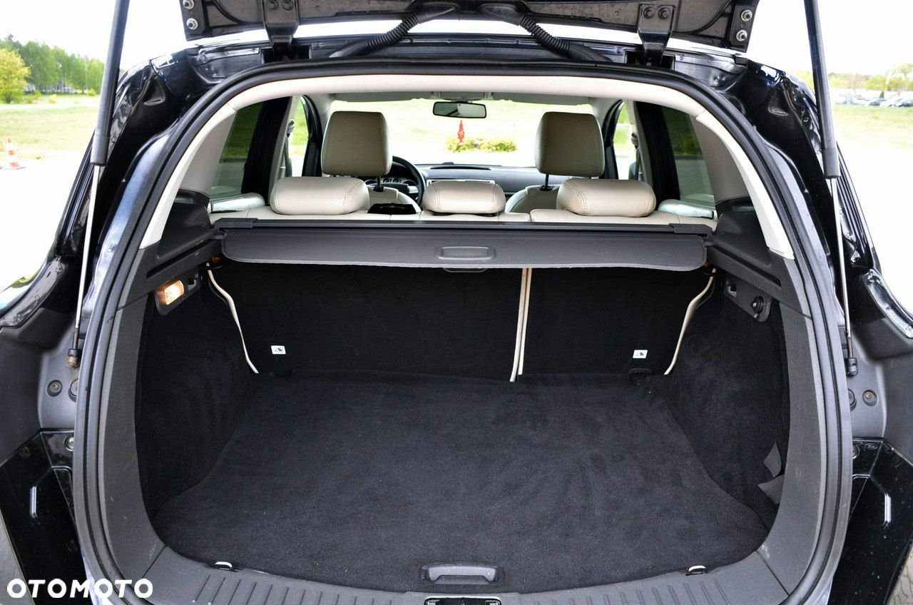 Ford Kuga - 26