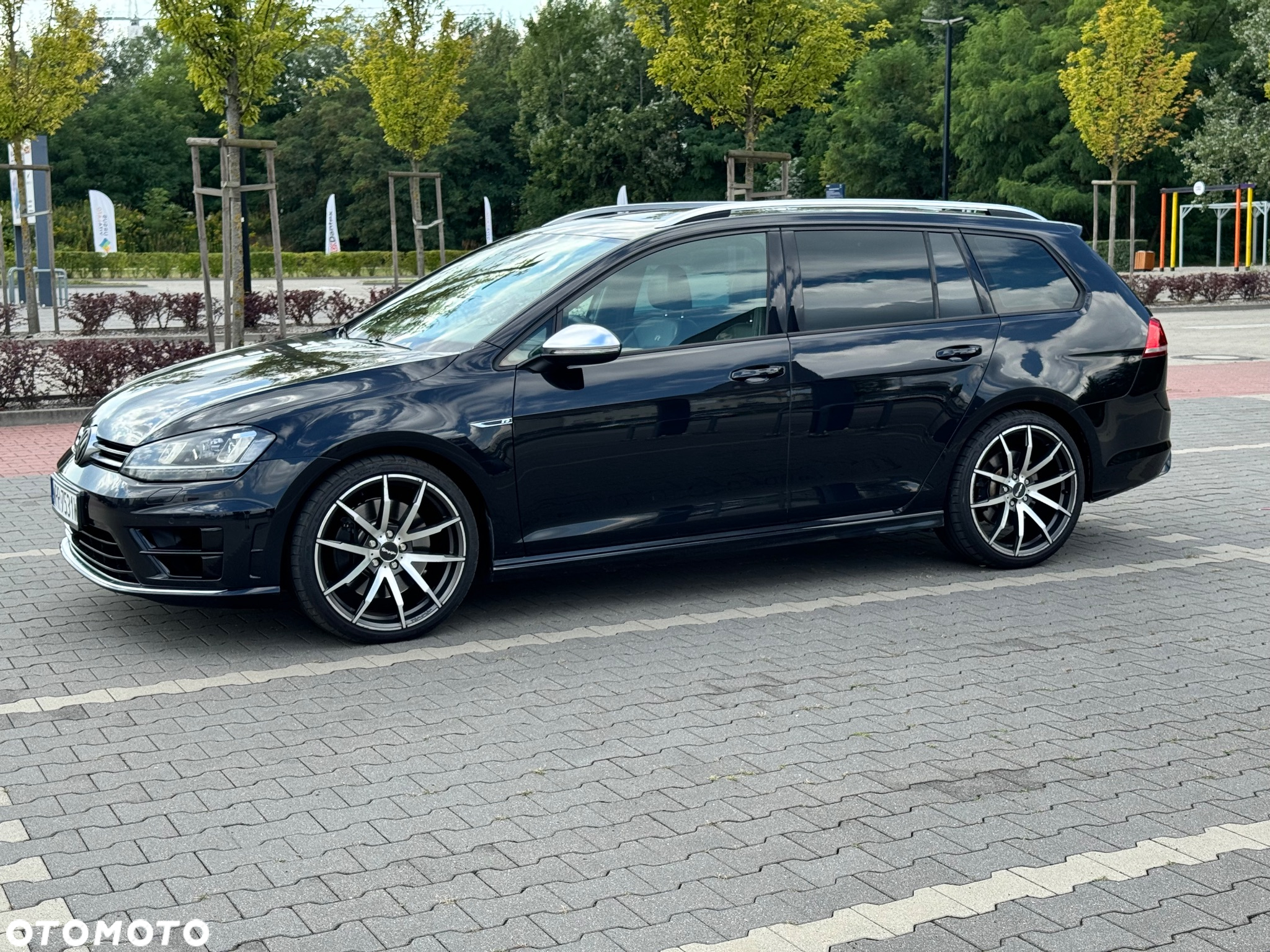 Volkswagen Golf Variant R 4Motion BlueMotion Technology DSG - 10
