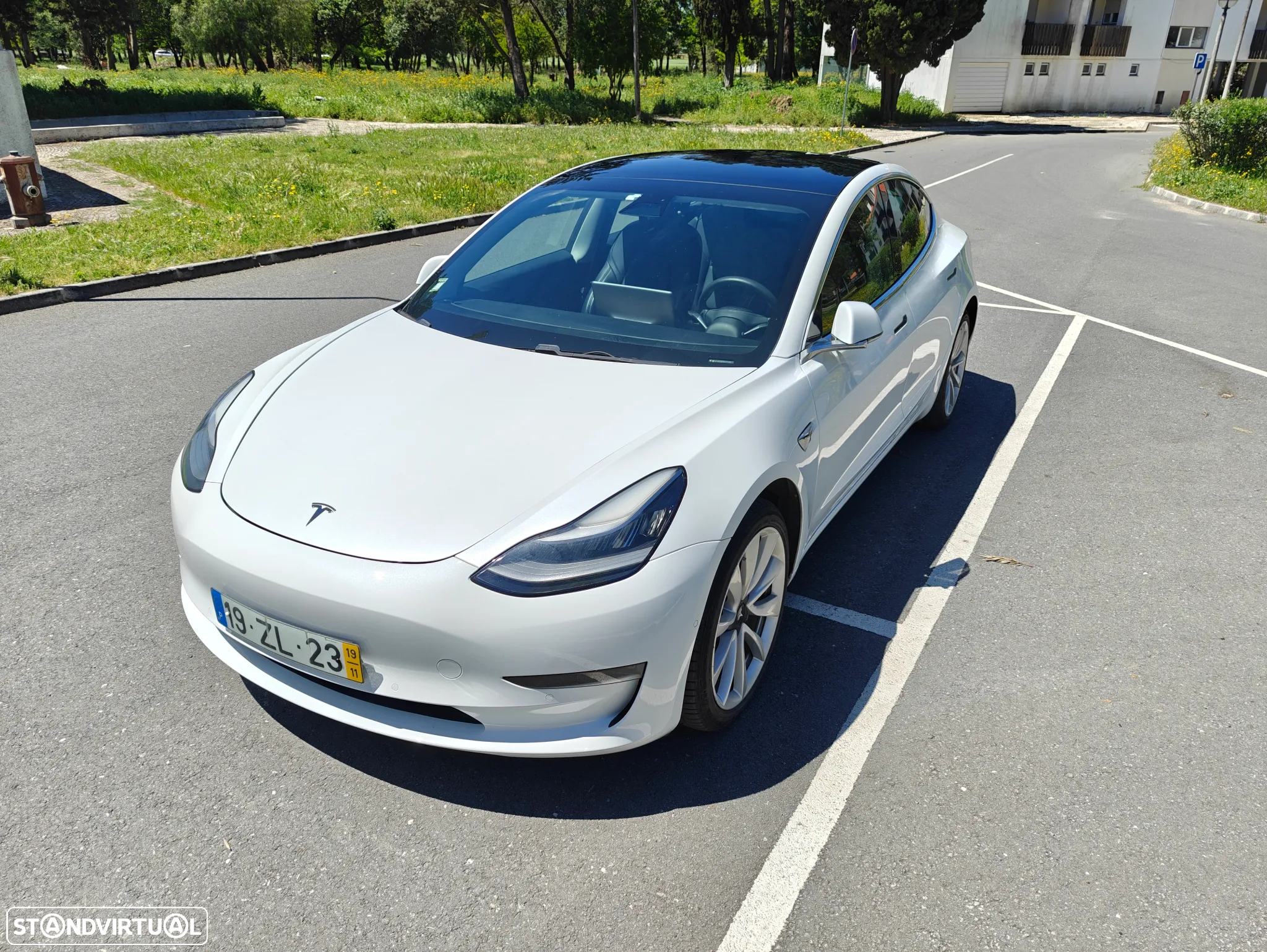 Tesla Model 3 Long-Range Dual Motor AWD - 8