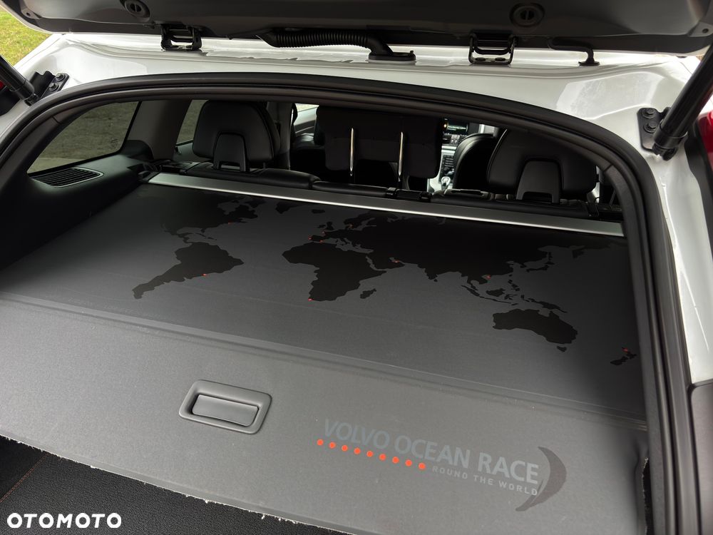 Volvo XC 60 D4 AWD Ocean Race - 11
