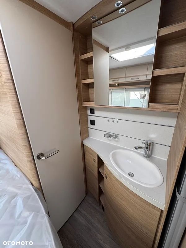 Fendt FENDT BIANCO 465 SFH ACTIVE Truma Combi gaz/230V Oś 1800KG, Podgrzewanie podłogowe 230V - 10