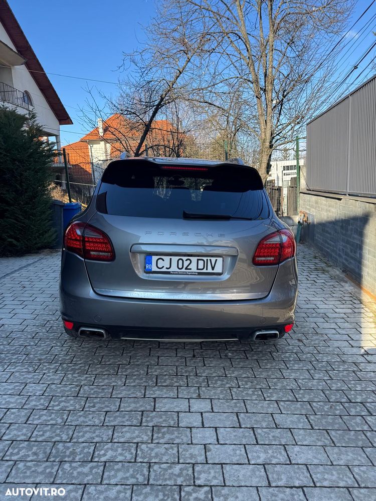 Porsche Cayenne Tiptronic S - 3