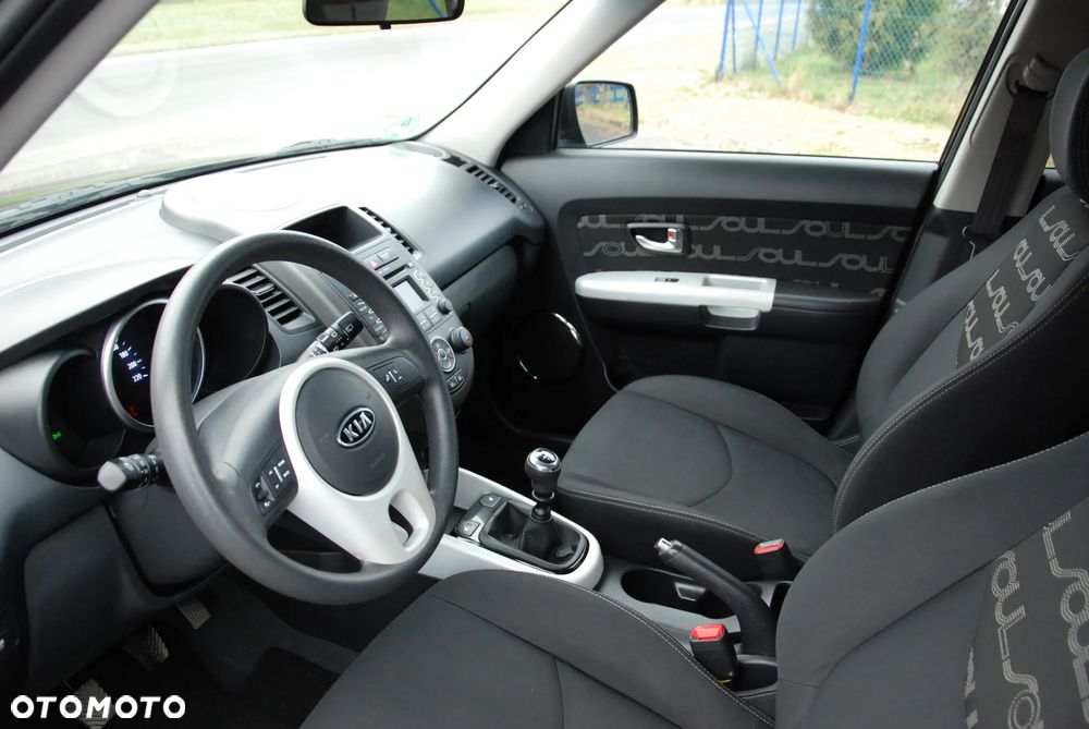 Kia Soul 1.6 CRDI Dream Team Edition - 27