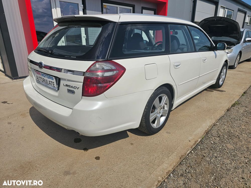 Subaru Legacy Kombi 2.0D Exclusive - 5