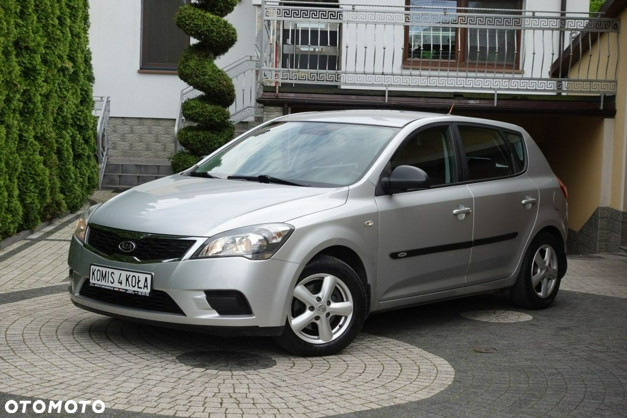Kia Ceed - 2