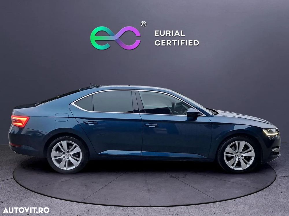 Skoda Superb 2.0 TDI DSG Style - 4