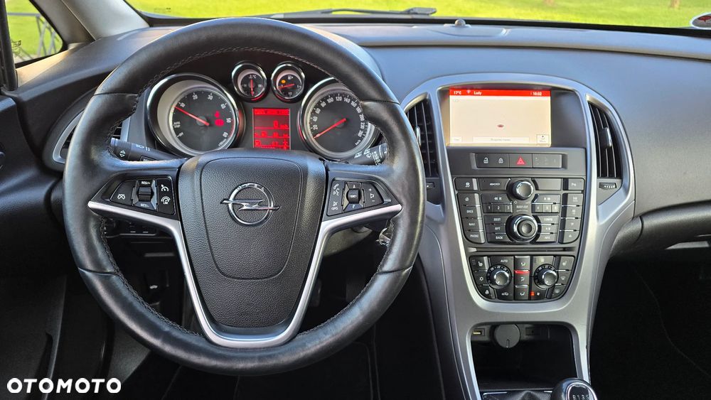 Opel Astra - 14