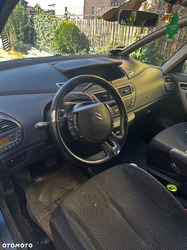 Citroën C4 Picasso - 10