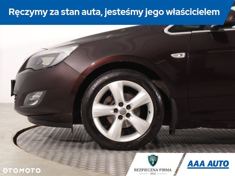 Opel Astra - 17