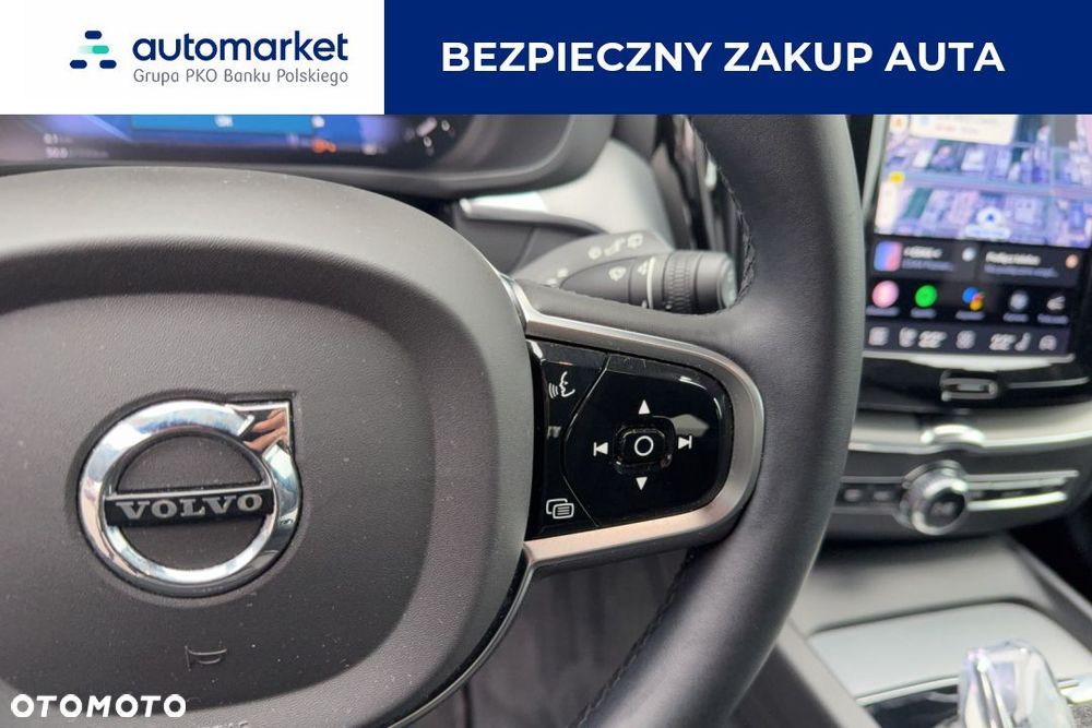 Volvo XC 60 B4 D Plus Dark - 18
