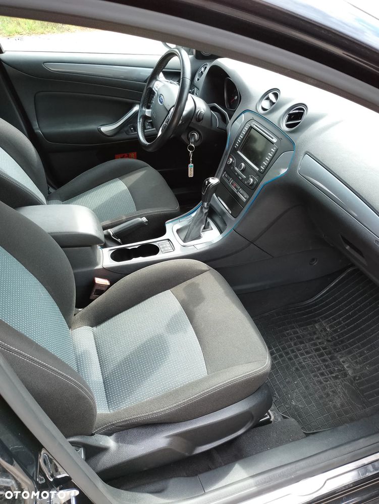 Ford Mondeo - 14