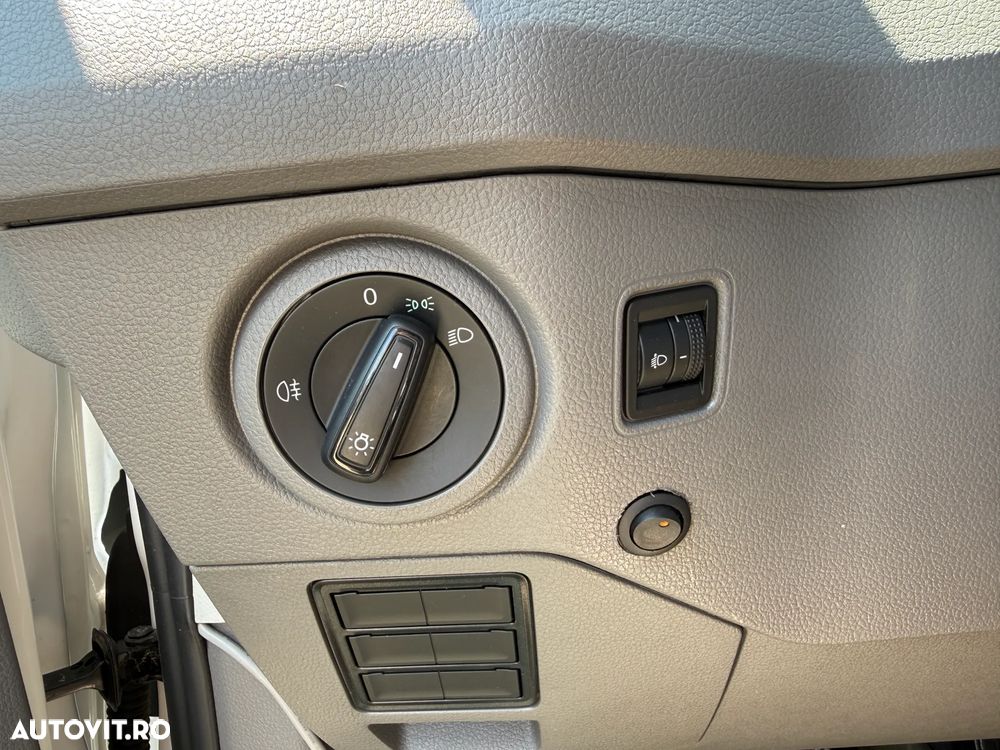 Volkswagen Crafter - 19