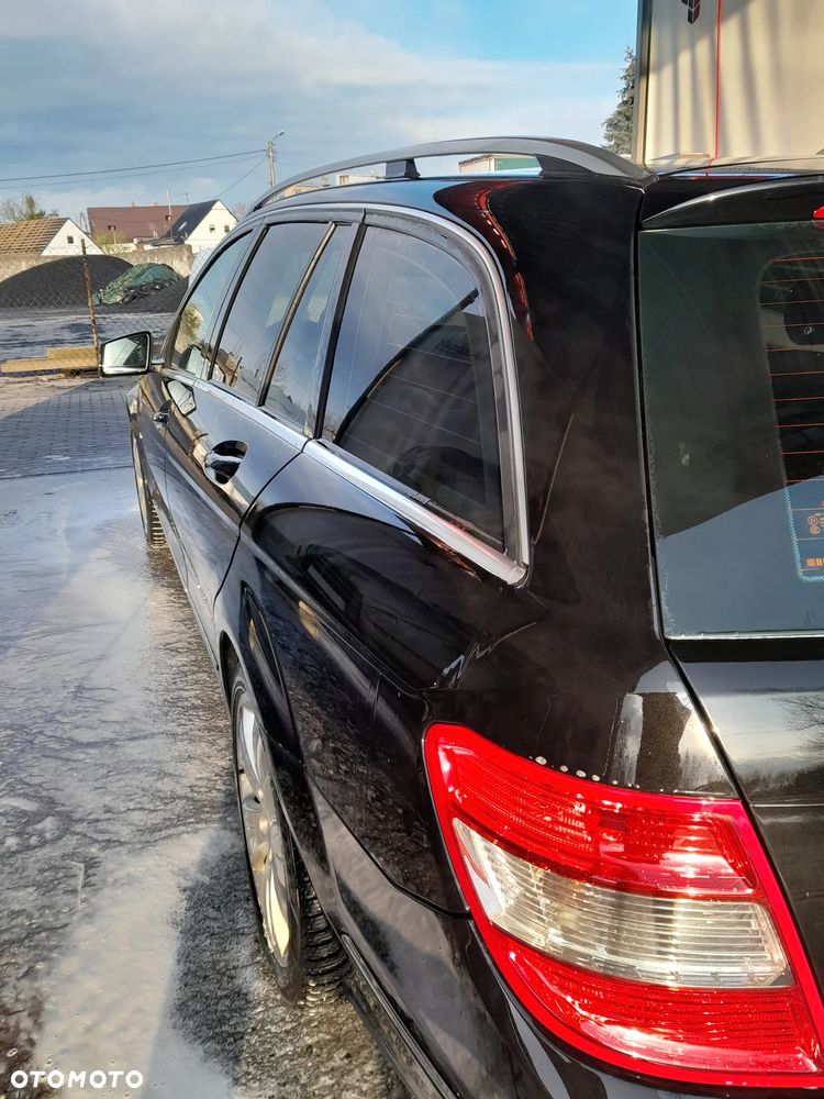 Mercedes-Benz Klasa C 180 CGI Automatik BlueEFFICIENCY Avantgarde - 6
