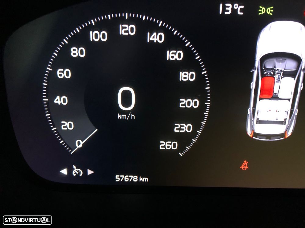 Volvo XC 40 1.5 T2 Momentum Plus - 16