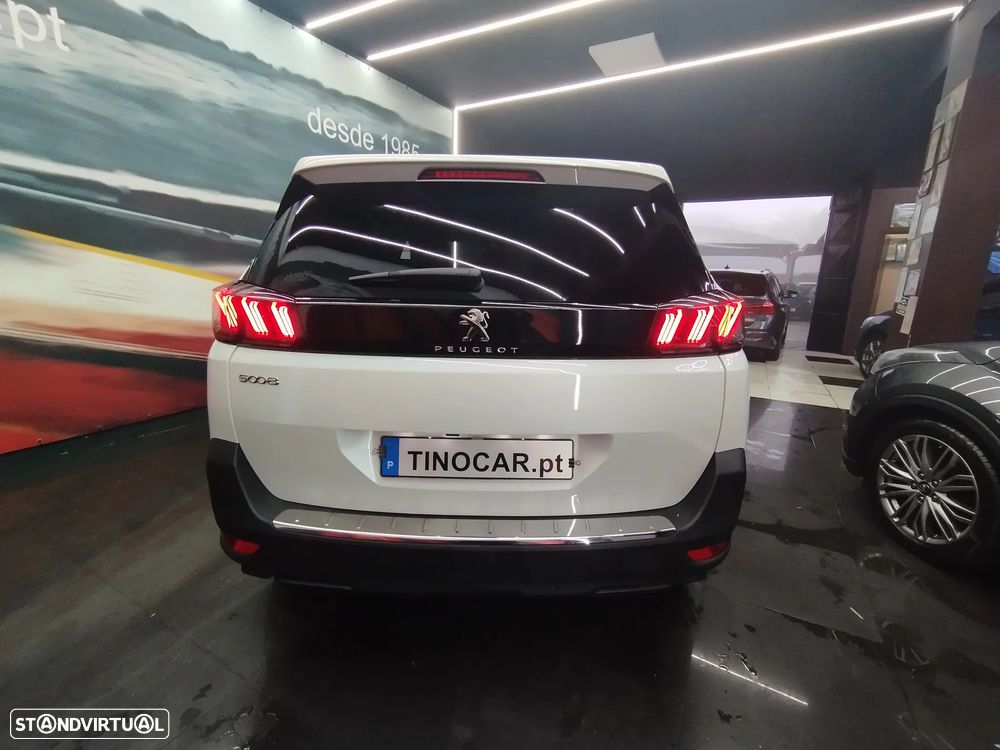 Peugeot 5008 1.2 PureTech Allure EAT8 - 6