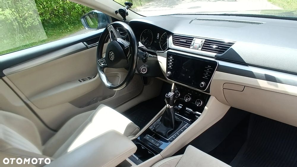 Skoda Superb 2.0 TDI 4x4 Style - 15