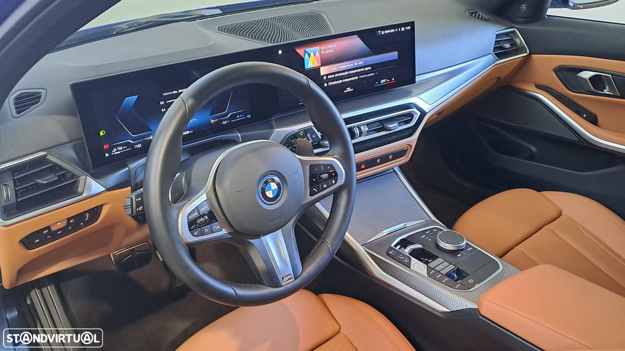BMW 320 e Touring Pack Desportivo M Auto - 13