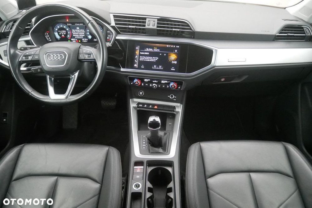 Audi Q3 Sportback - 8