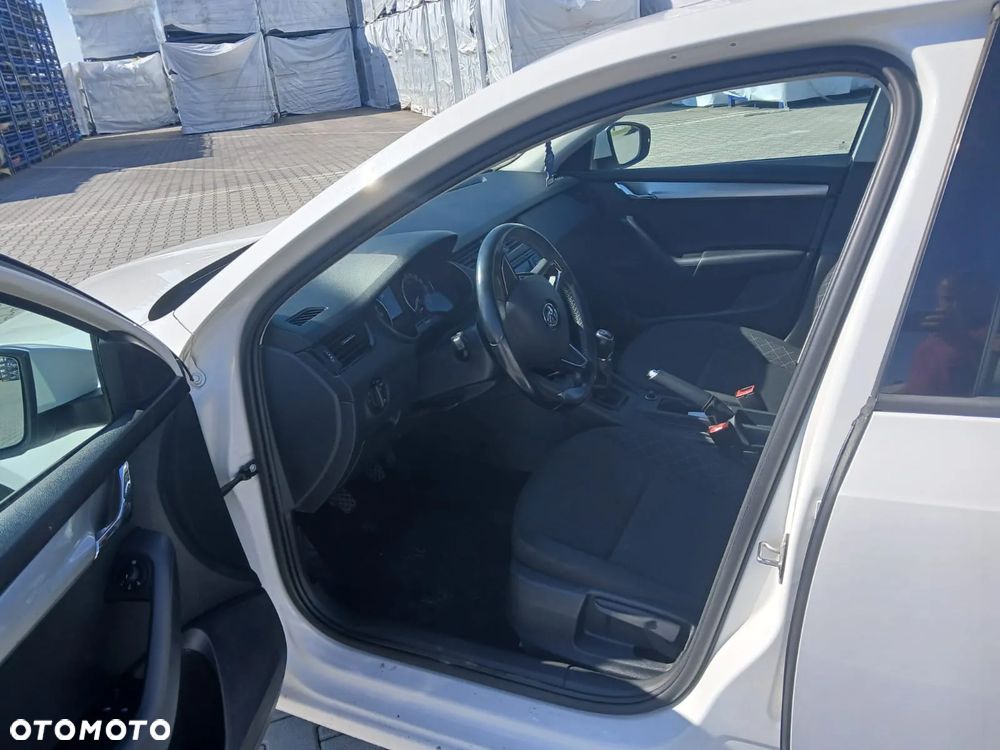 Skoda Octavia ver-1-6-tdi-ambition - 13