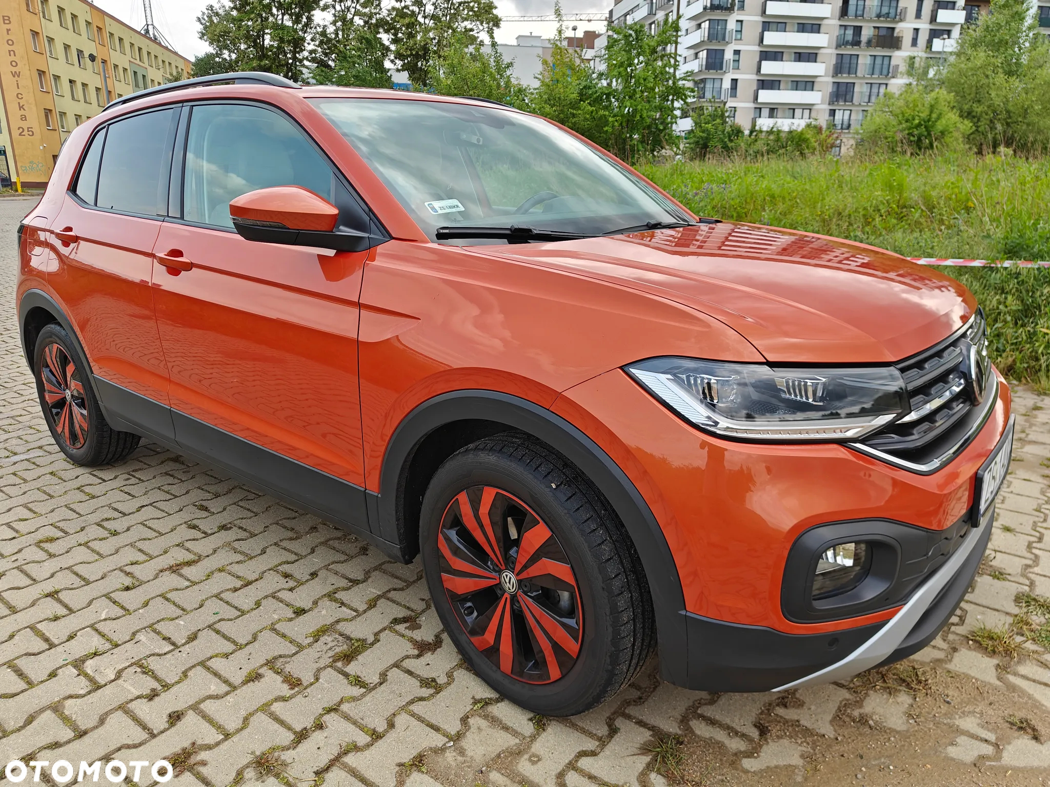 Volkswagen T-Cross 1.0 TSI Life - 2
