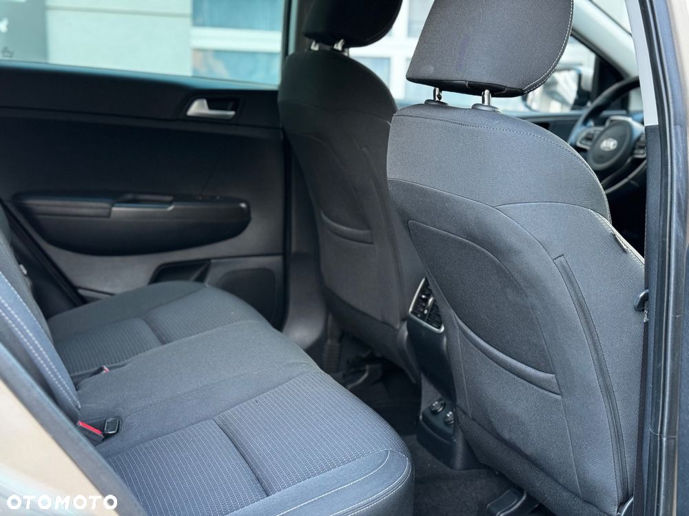 Kia Sportage 1.6 GDI Business Line 2WD - 22