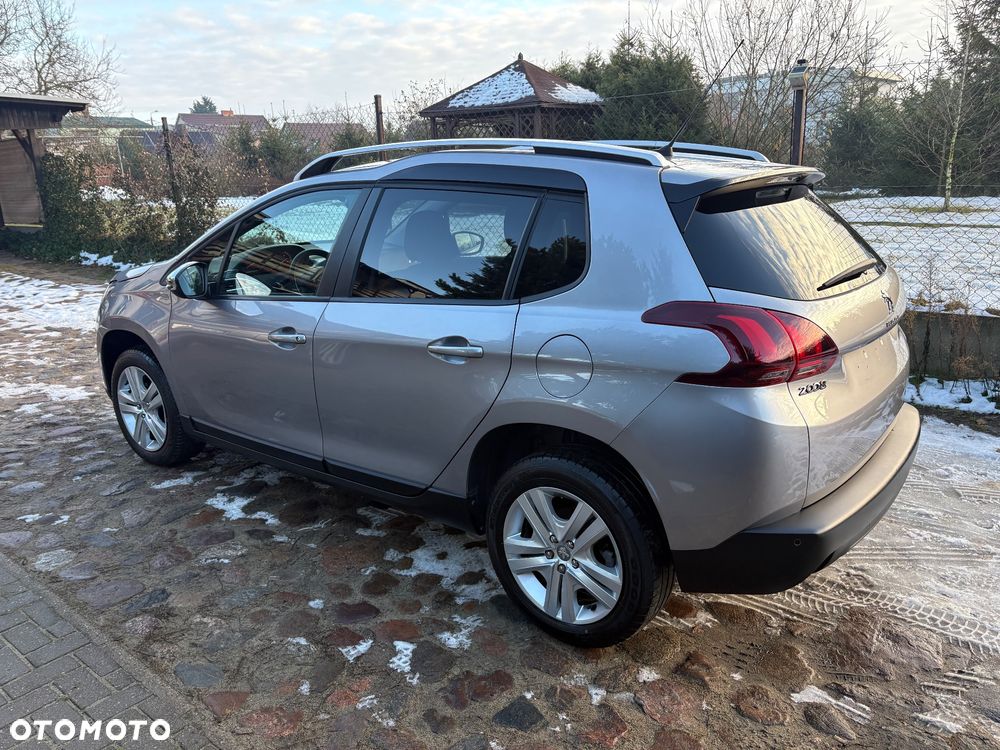 Peugeot 2008 PureTech 82 Style - 4