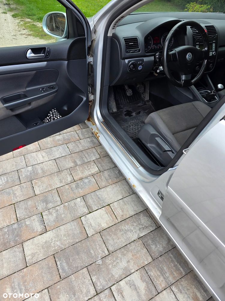 Volkswagen Golf 1.9 TDI Tour - 6