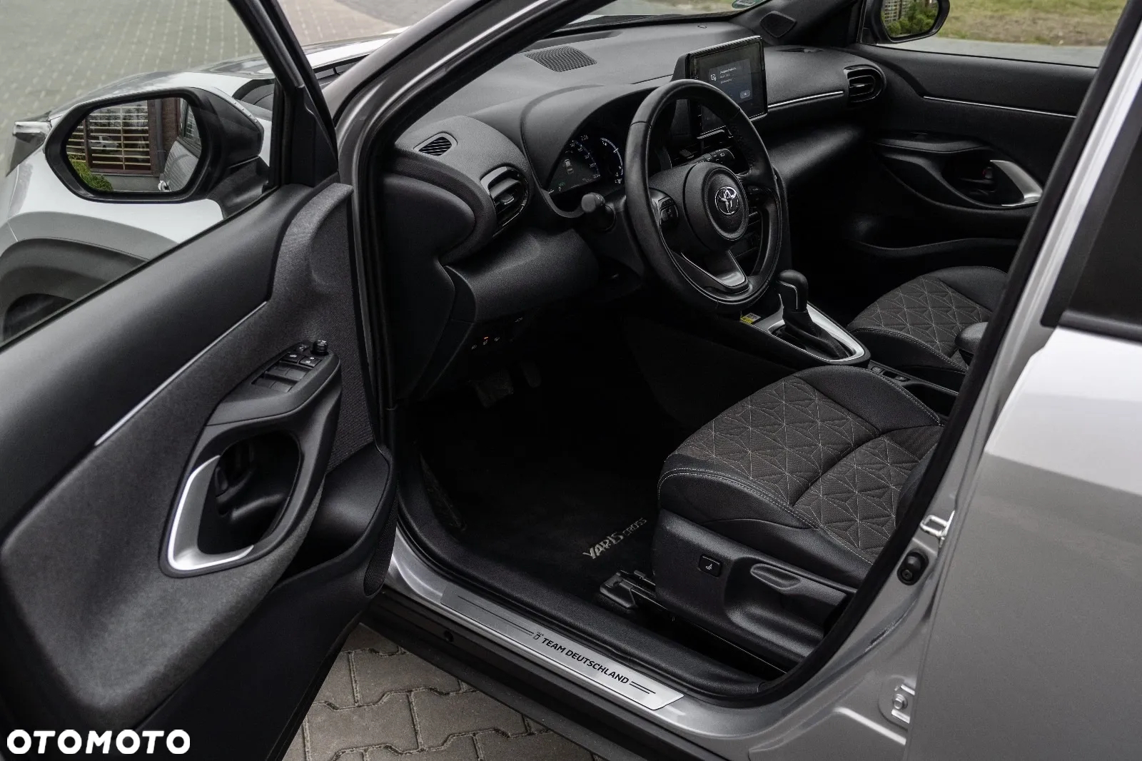 Toyota Yaris Cross Hybrid 1.5 Dynamic - 17