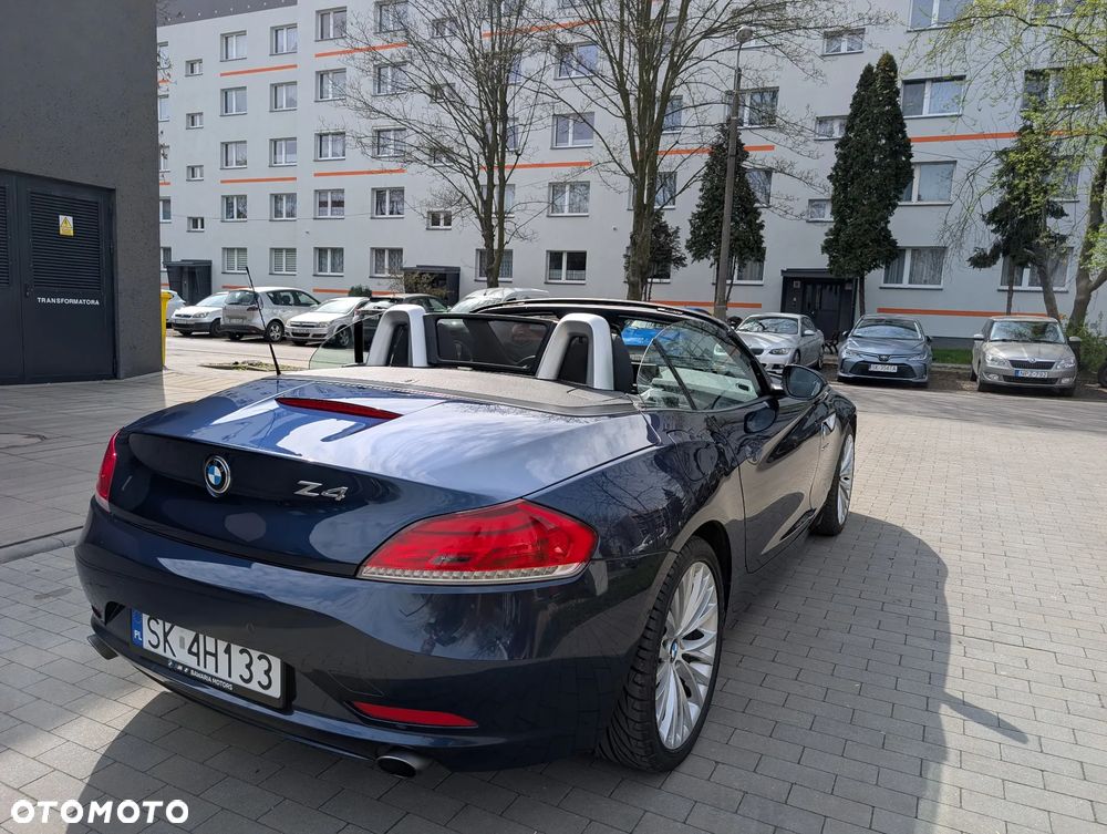 BMW Z4 sDrive35i - 12