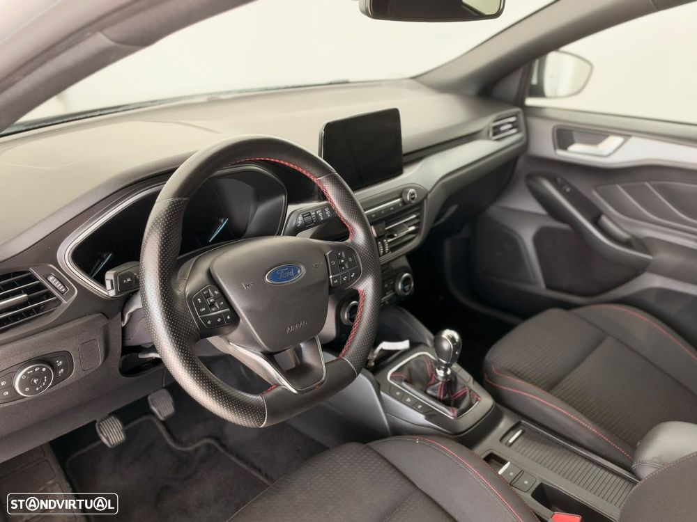 Ford Focus 1.0 EcoBoost MHEV ST-Line - 7