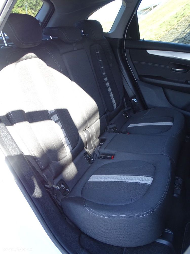 BMW Seria 2 - 15